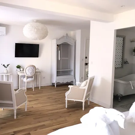 Le Coeur De La Bastide - Adult Only-3